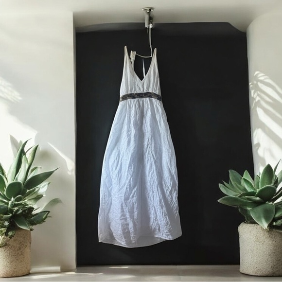 Banana Republic Dresses & Skirts - Banana Republic linen and beaded maxi